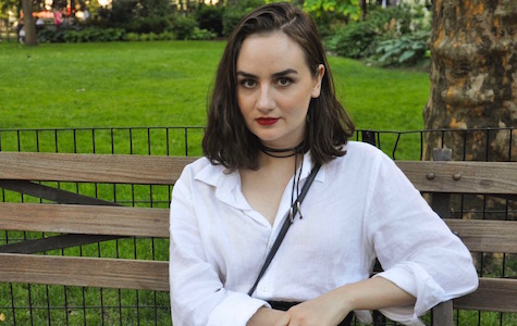 Meg Mac Talks Festivals While Photographing Dogs